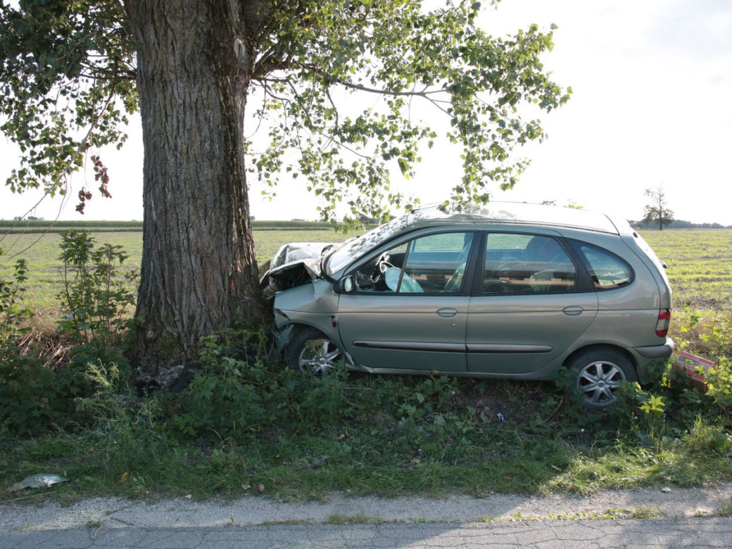 Kujawsko-Pomorskie: Kompletnie pijana matka wiozła dwoje dzieci. Trafiły do szpitala