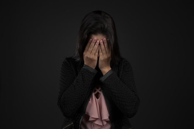 Koszmar 14-latki w parku. Zmusiły ją, by klęczała i wszystko nagrały. Chciały pieniędzy