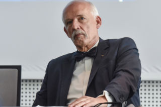 Korwin-Mikke porwał tłumy. Jest bożyszczem nastolatków