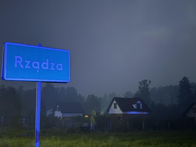 Strażacy walczą z potężnym pożarem na Mazowszu