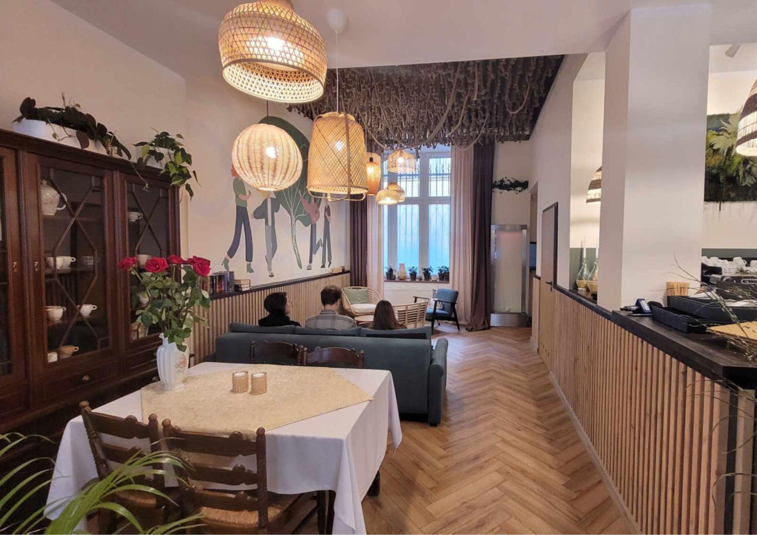 Cafe Równik znowu otwarty. Wyjątkowa kawiarnia na Nadodrzu po remoncie
