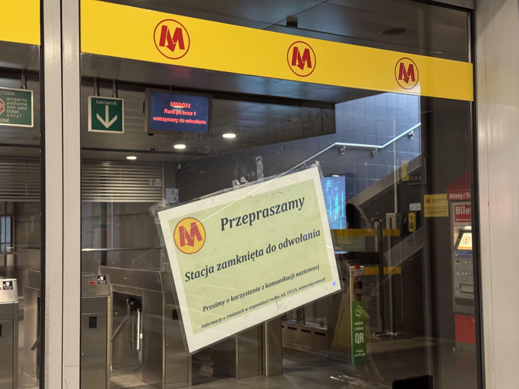 Metro znowu nie działa. Długi odcinek linii M1 wyłączony z ruchu