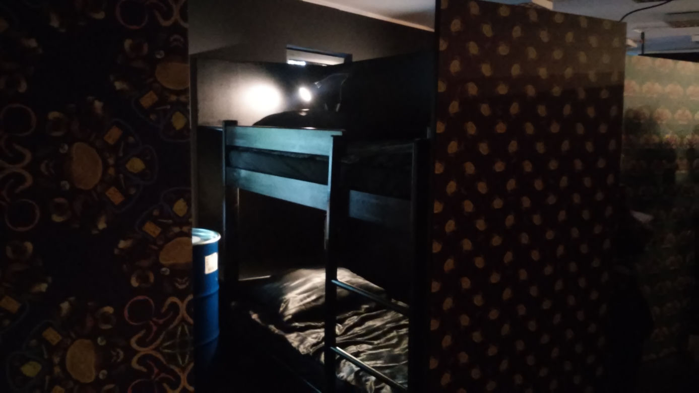 Trashroom