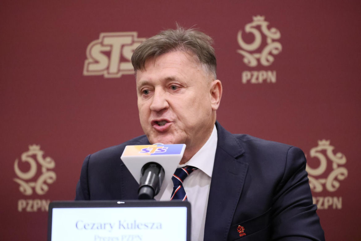 Cezary Kulesza i jego nowa fryzura