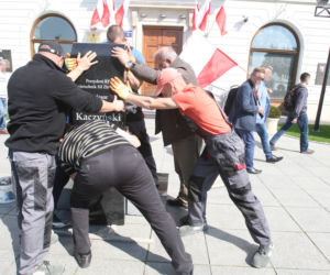 Pomnik Lecha Kaczyńskiego w Warszawie