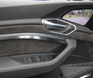 Audi e-tron 55 quattro advanced