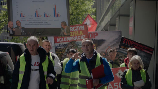 Dramat setek rodzin pod Warszawą! Nowa autostrada zburzy ich domy?! „Żyjemy na bombie”