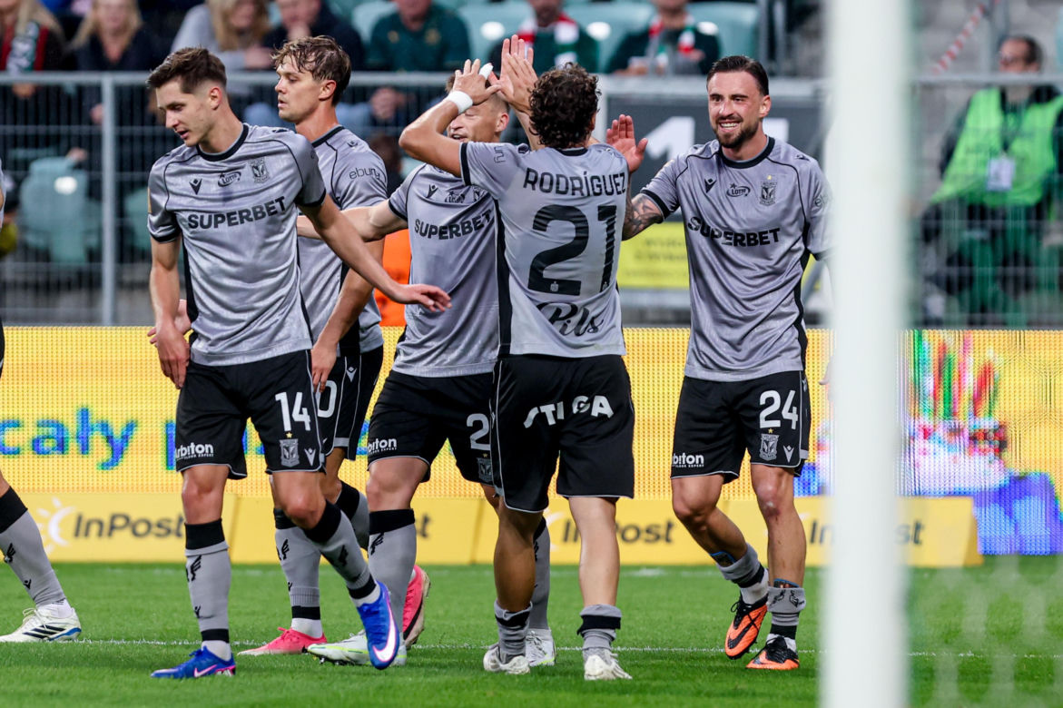 Śląsk Wrocław - Lech Poznań: Zdjęcia kibiców i zawodników z meczu 10. kolejki sezonu 2026/27 PKO BP Ekstraklasy