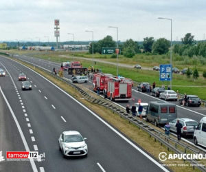 Wypadek na A4. Bus zderzył się z osobówką! W akcji śmigłowiec LPR!