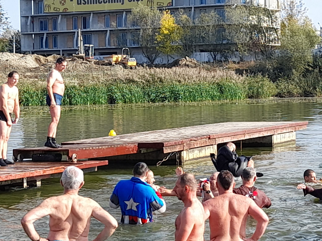Rzeszowskie morsy z „Sopelka” rozpoczęły sezon. Zobaczcie zdjęcia! 