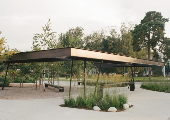 Plac Handlowy w Gorzycach. Bartosz Bukowski i Michał Woźniak