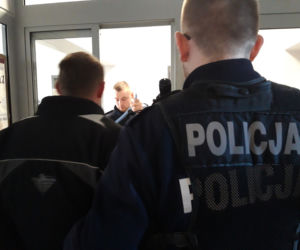 Chciał zabić najbliższych i uciekał przed radiowozem!