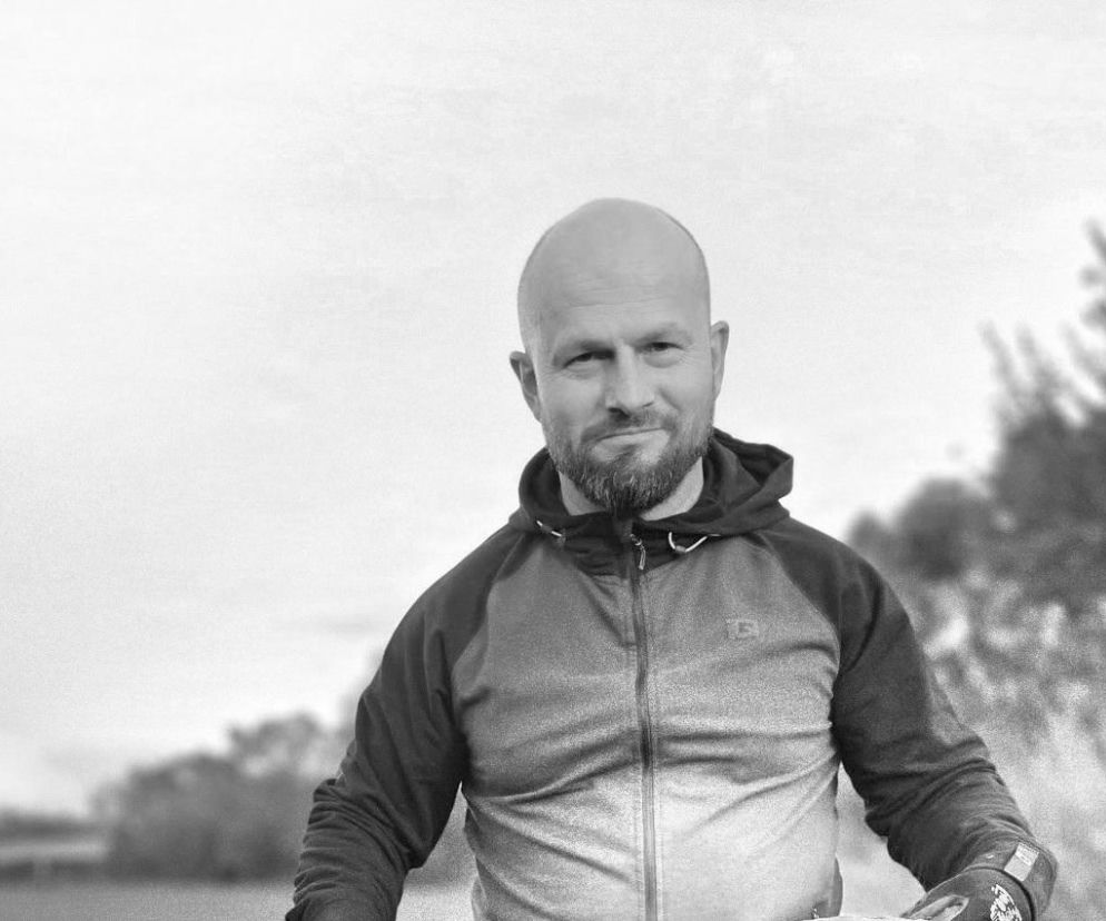Portret zmarłego radnego Łukasza Przybyło. O tragicznej śmierci społecznika z Mielca przeczytasz na Eska Rzeszów.