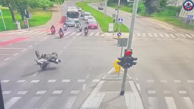 Niebezpieczny popis motocyklisty