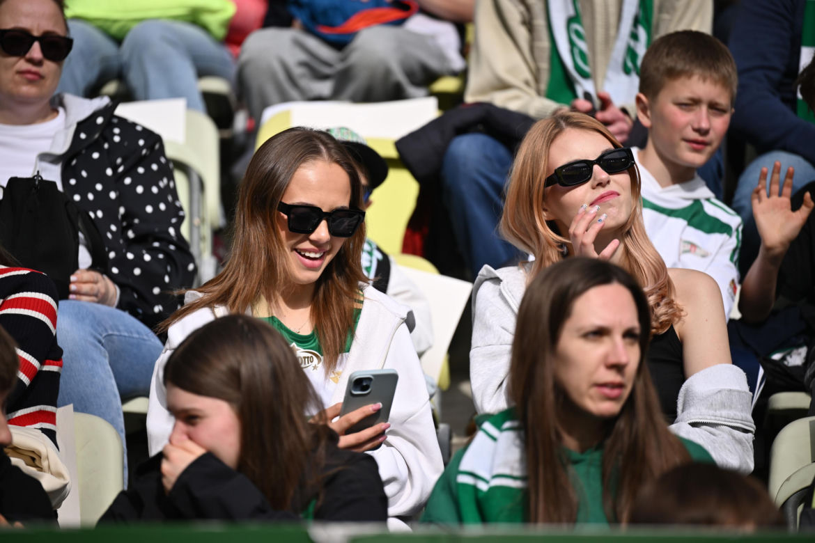 Lechia Gdańsk - Legia Warszawa: Zdjęcia kibiców z meczu 33. kolejki PKO BP Ekstraklasy
