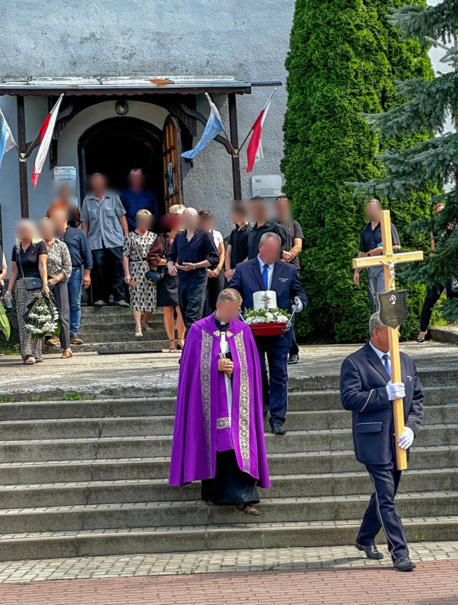 Damian spłonął w aucie