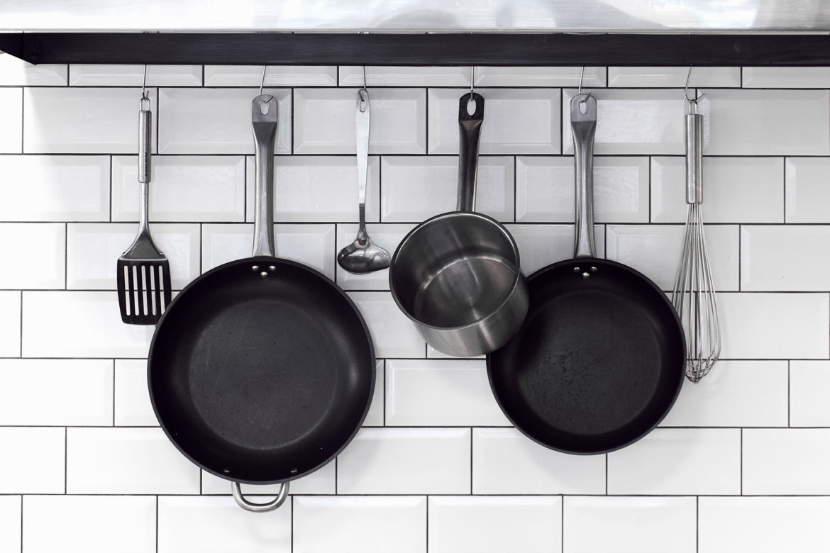 Patelnia aluminiowa z powłoką kamienną