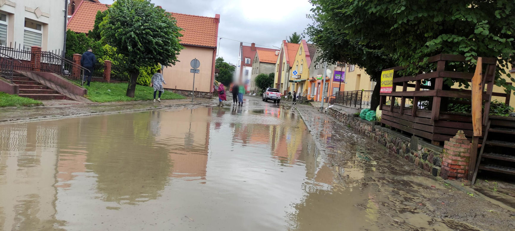 Elbląg i Tolkmicko walczą z żywiołem z wodą