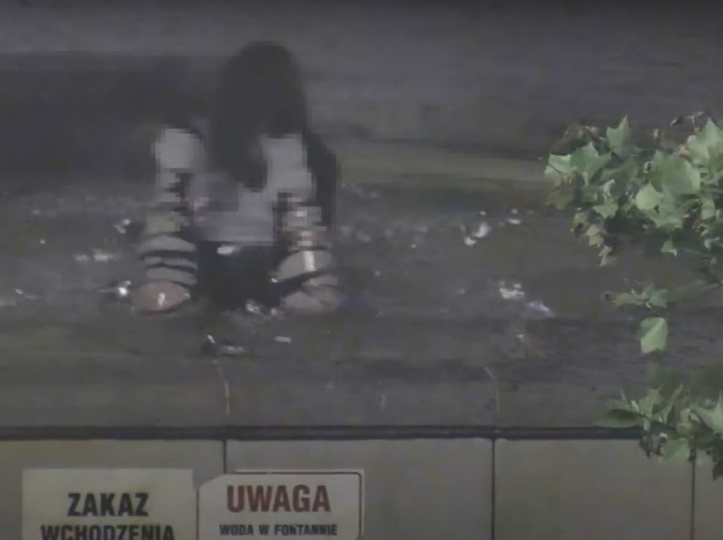 Rusałka w fontannie na Rynku