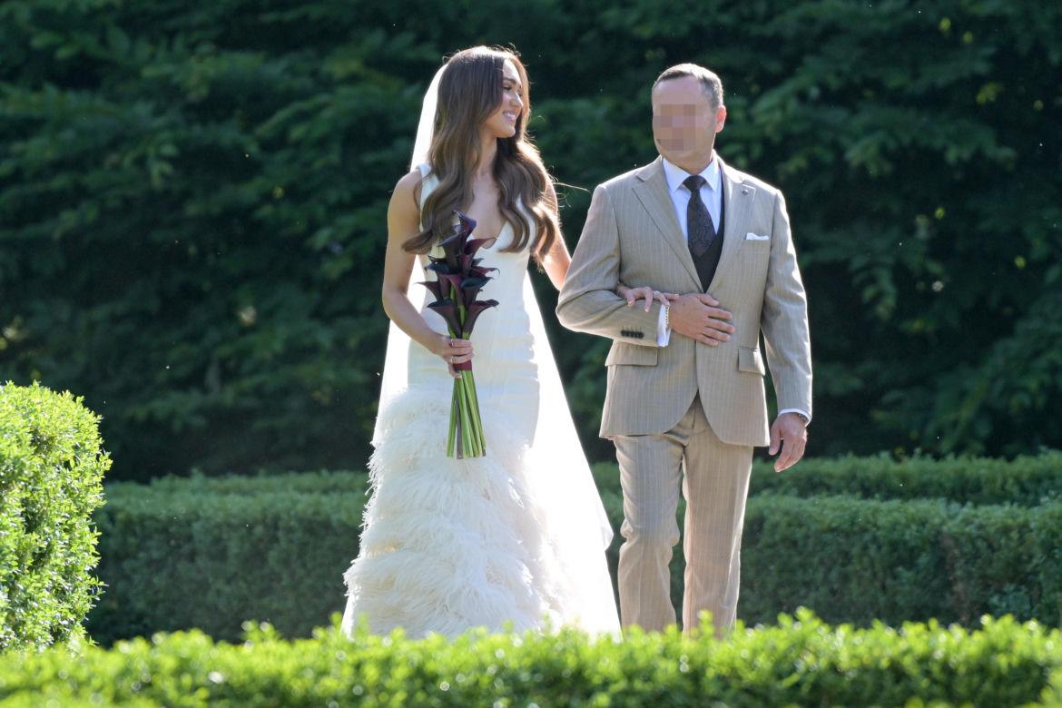 Daria Syta i Igor Grobelny wzięli dziś ślub. Suknia panny młodej wyglądała pięknie!