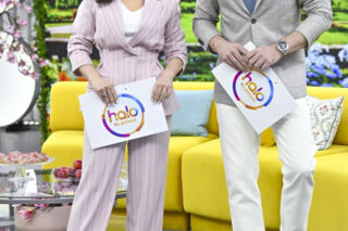 Garnitur Kasi Cichopek idealnie sprawdzi się na Komunię. Ten kolor idealnie wpisuje się w wiosenne trendy