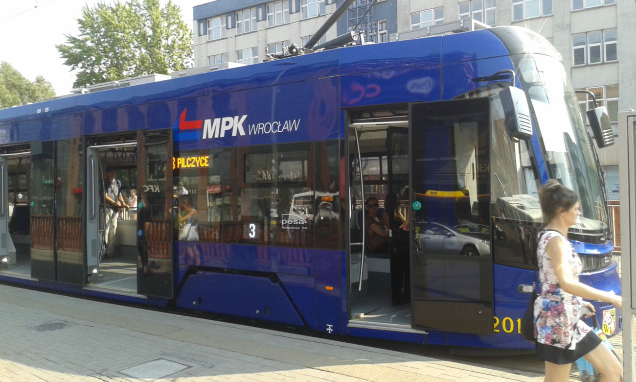 Nowe tramwaje już na torowiskach