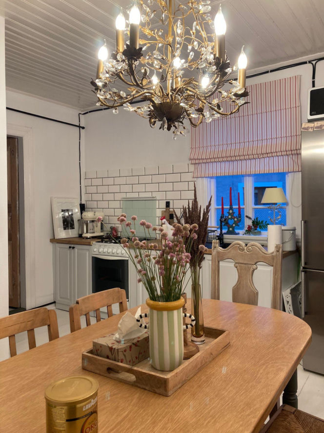 Kuchnia z jadalnią po remoncie