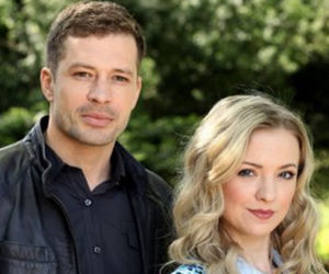 M jak miłość. Tomek (Andrzej Młynarczyk), Joanna (Barbara Kurdej-Szatan)