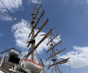 Z Gdyni przez Bahamy do Nowego Jorku! Dar Młodzieży wyruszył właśnie w swój najprawdopodobniej ostatni tak długi rejs