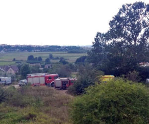 Piątnica. Turysta z Warszawy miał wypadek w forcie. Leżał w ciemności i czekał na pomoc