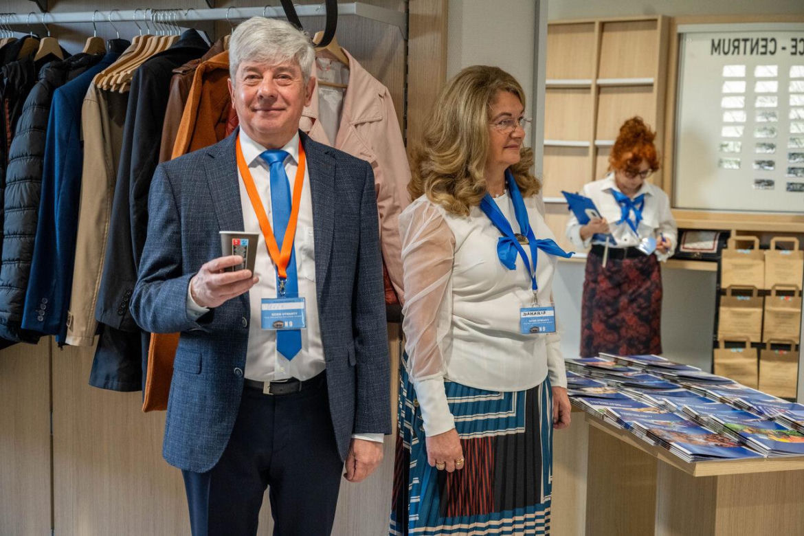 Sala Królestwa Świadków Jehowy w Katowicach otwarta GALERIA