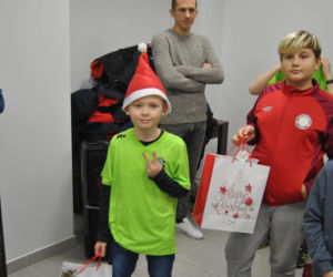 Sportowe mikołajki z GKS Wikielec i gminą Iława