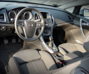 Opel Astra GTC