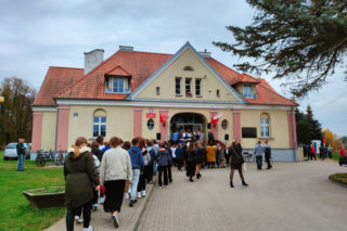 4 i 5 lutego Szkoła Podstawowa w Konarzycach pod Łomżą zawiesza zajęcia! To przez wyziębienie budynku szkoły