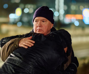 Na Wspólnej, odcinek 4189: Teresa uwięziona w płonącym budynku! Edward wpada w panikę