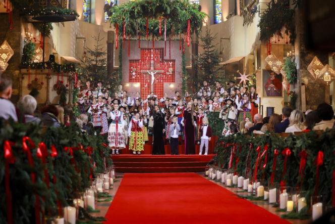 Wspólne kolędowanie z TVN