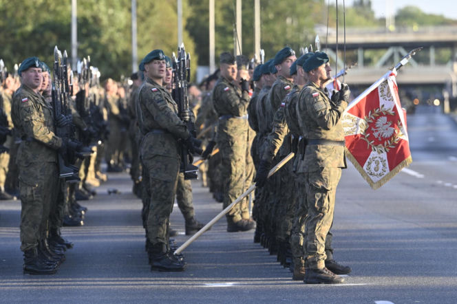 Próba generalna defilady wojskowej w Warszawie