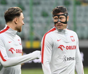 Przed meczem z Albanią. Maska Lewandowskiego. Na treningu widać ten szczegół