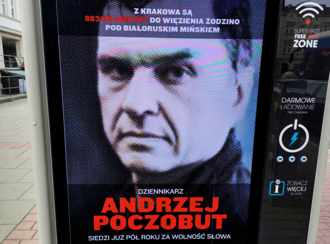 Białoruś/ Rozpoczął się proces działacza polskiej mniejszości Andrzeja Poczobuta
