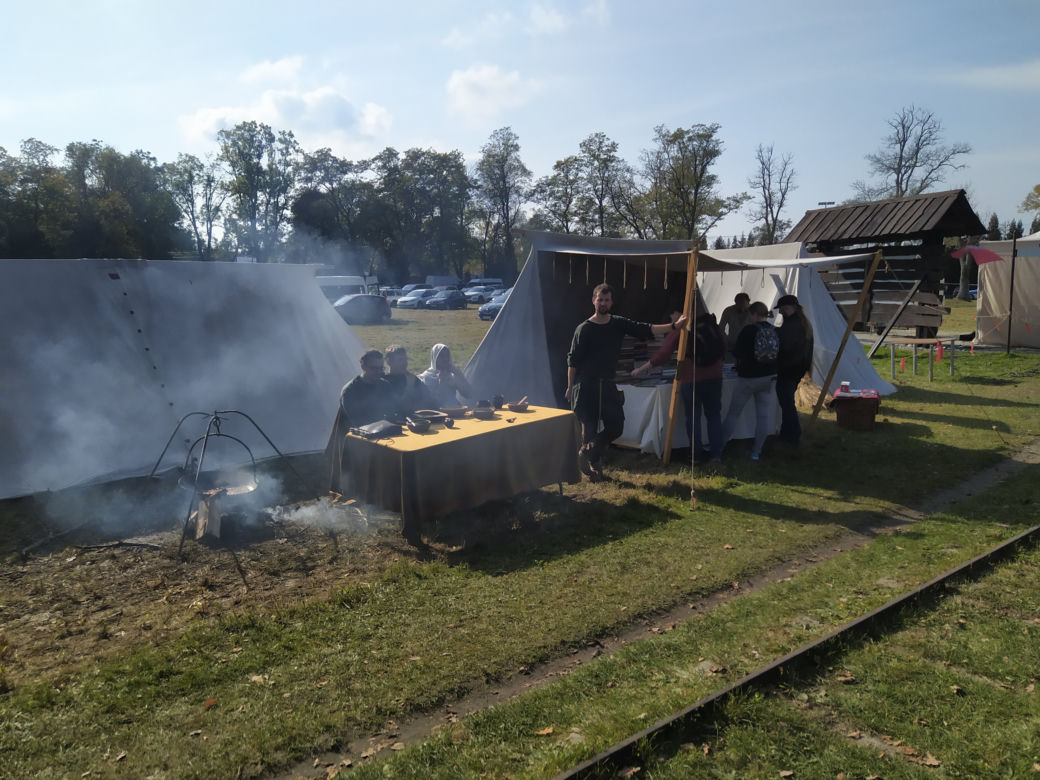 ZOBACZ ZDJĘCIA z III Festynu Archeologicznego w Mrozach - 8 i 9 października 2022
