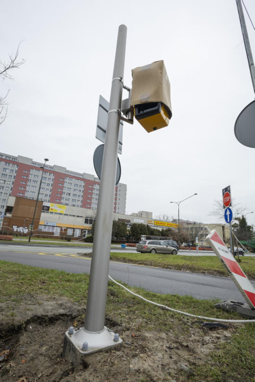 Nowy fotoradar w Warszawie. "To urządzenie do tej pory nie było stosowane w Polsce" 