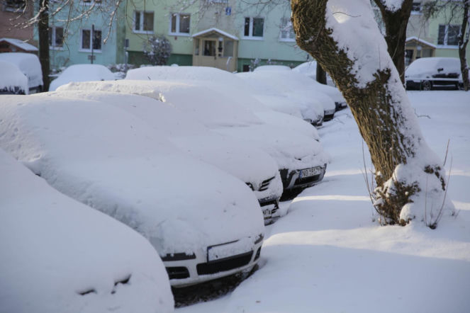 Śnieg po kolana i mróz! Nowa prognoza pogody na 31 grudnia 2025. IMGW bije na alarm