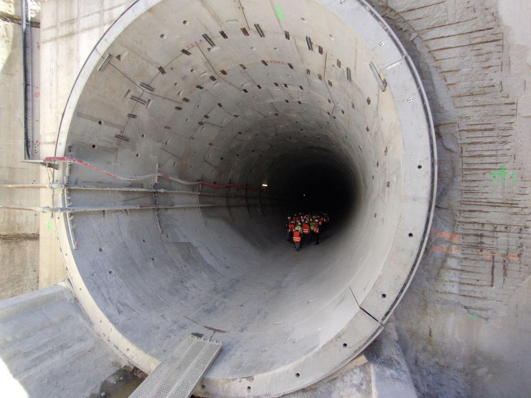 TBM Faustyna wydrążyła już 375 metrów jednotorowego tunelu