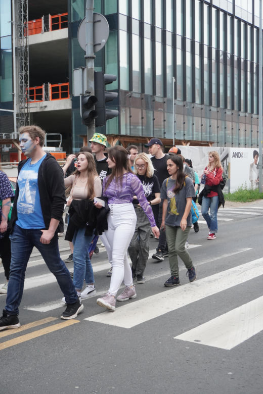 Studenci przejęli Poznań. Zobaczcie jak wyglądał Pochód Juwenaliowy 2024!