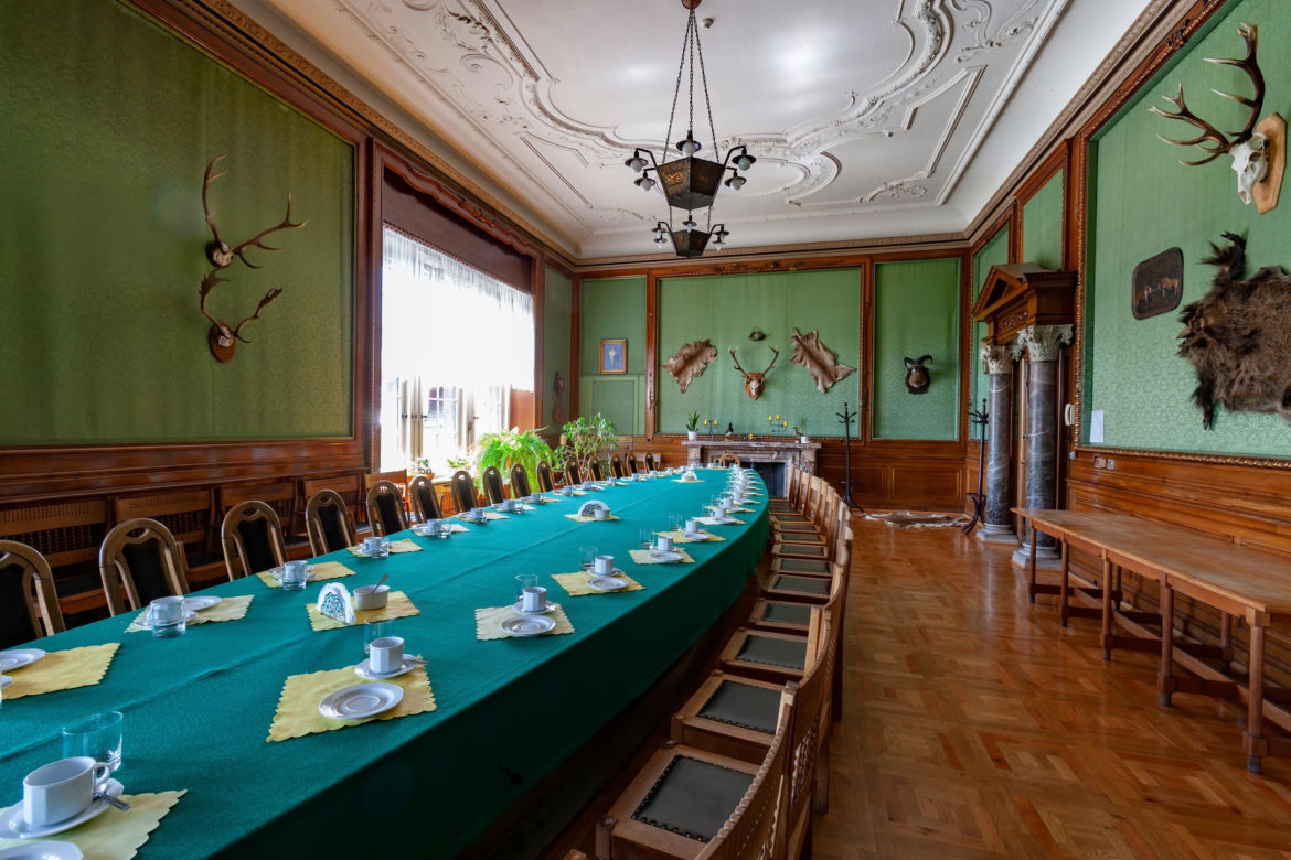 Pałac w Mosznej