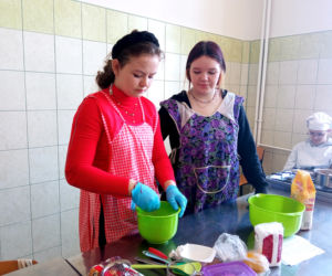 Konkurs kulinarny im. Wiktora Kulerskiego w grudziądzkim gastronomiku