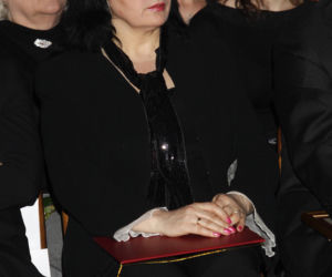 Eleni w żałobie. Nie żyje bardzo ważny członek jej zespołu