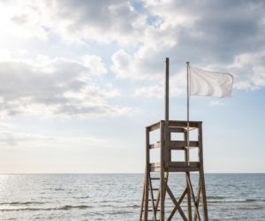 Sinice Niechorze. Czy w Niechorzu można się kąpać 19.08? Flaga, warunki pogodowe
