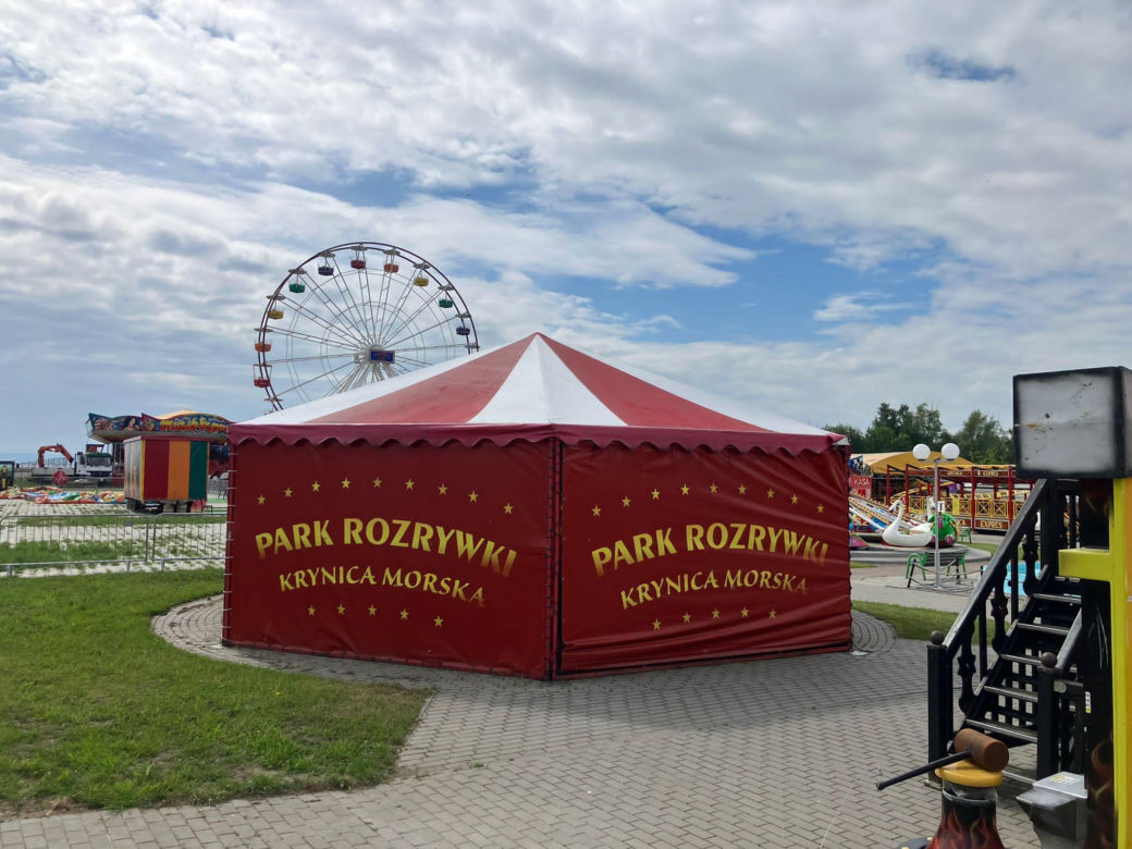 Krynica Morska to popularne miejsce na urlop. Jakie sątu ceny?