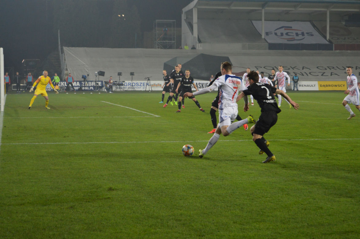 Górnik Zabrze - Cracovia: Gol Cabrery daje gościom 3 punkty [ZDJĘCIA KIBICÓW]